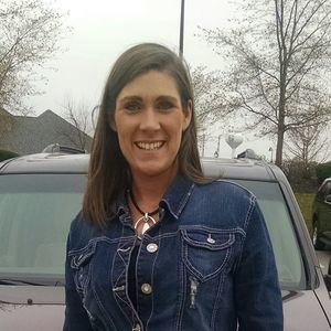 Meet your Posher, Jennifer